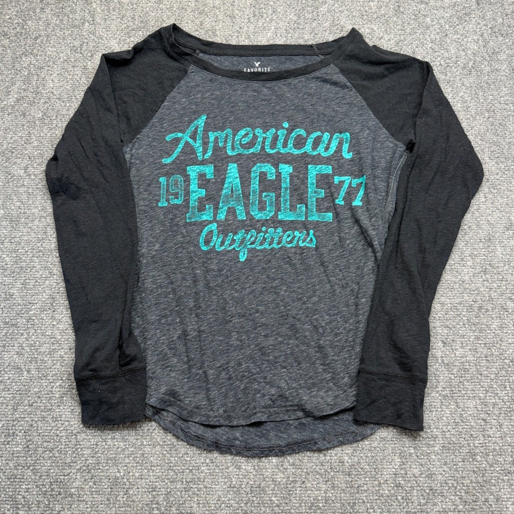 American Eagle Outfitters Womens Gray Black Raglan Long Sleeve Graphic‎ Tee
